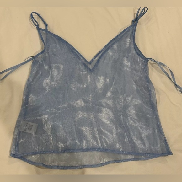 NWOT Sadie Deep V Tank by Superdown Size: XXS Color: Dusty Blue - Brand … - Picture 6 of 7